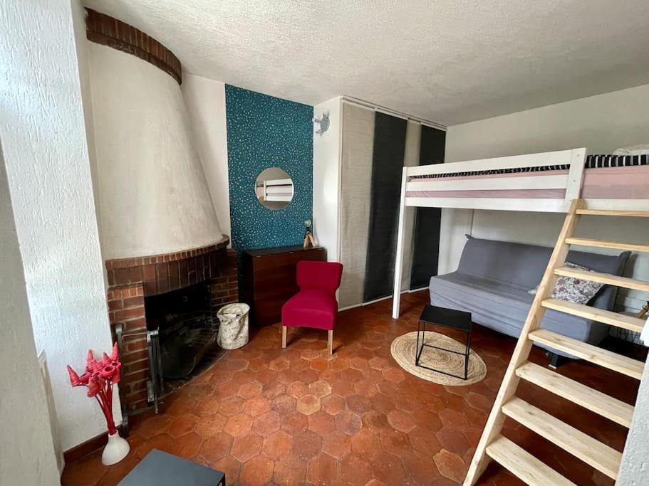 Maison A Proximite De Barbizon / Fontainebleau / A6 Saint-Sauveur-sur-Ecole Екстериор снимка